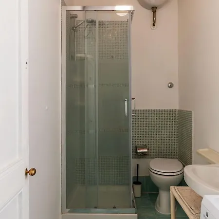 Guesthost - Vatican View Charming Flat Рим