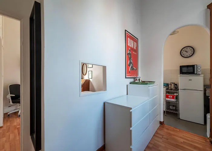 Guesthost - Vatican View Charming Flat Апартаменты